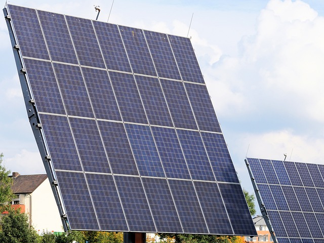Sonnenreiche Gewinne: Eine Analyse der Renditemöglichkeiten in Solarparks